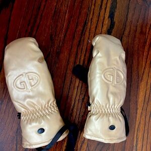 Goldbergh mittens, new ski or snowboard